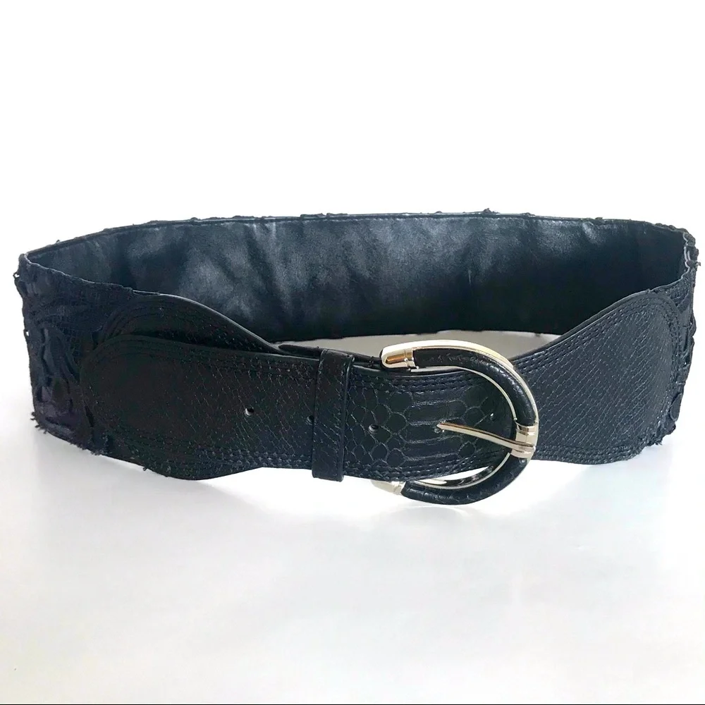 🖤Angie Leather Lace Black Wide Belt (Lg) 🖤